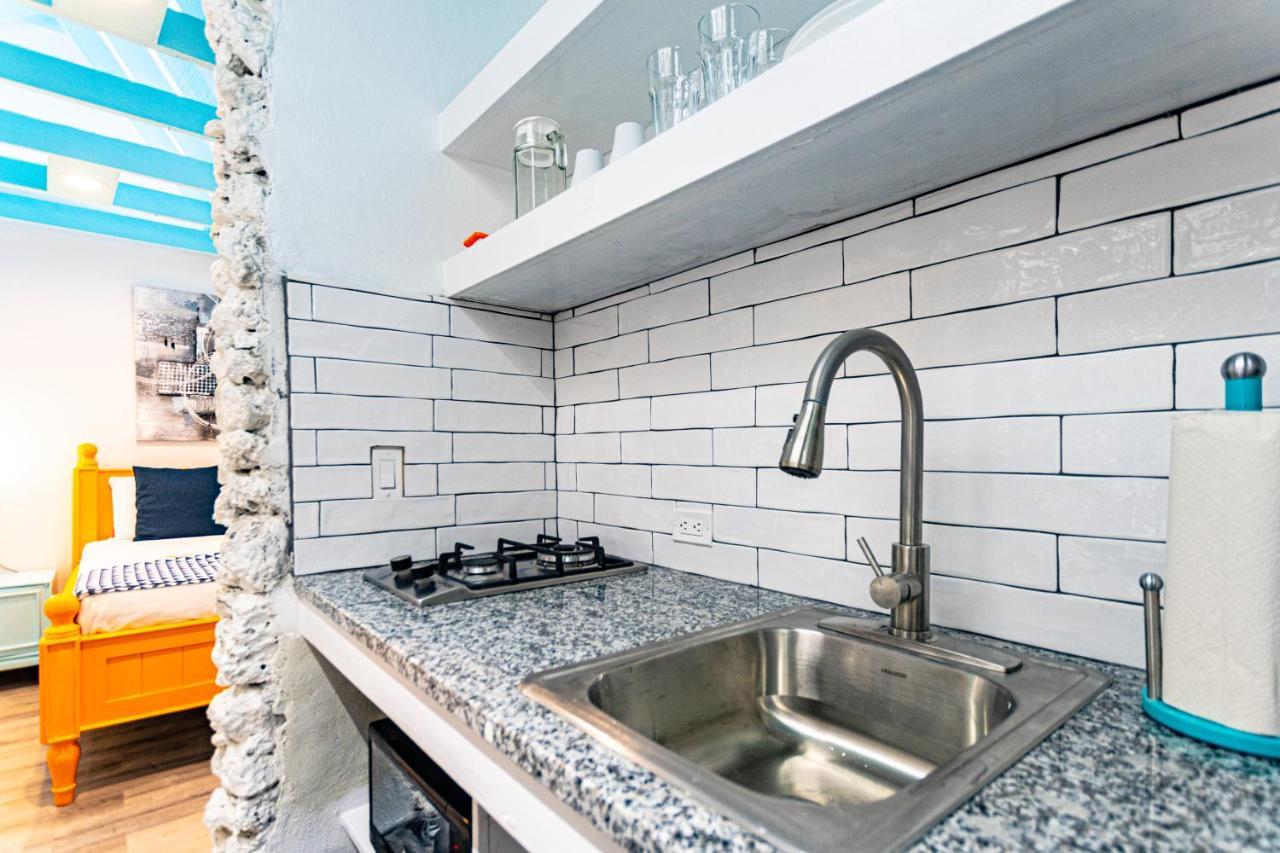 Studio Candy At Viking Hill - Love Beach Nassau Bagian luar foto