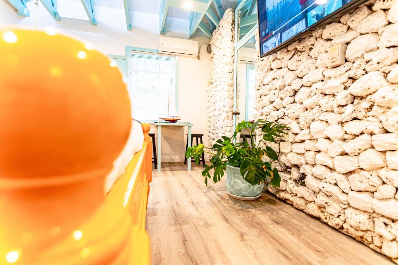 Studio Candy At Viking Hill - Love Beach Nassau Bagian luar foto